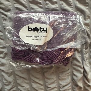 Violet Lounge Cropped Tee